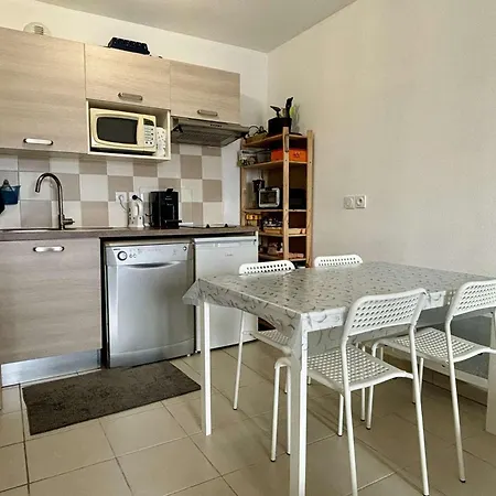 Apartmán 2 Pieces - 4 Personnes Ar925-106 *