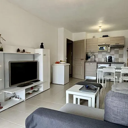 2 Pieces - 4 Personnes Ar925-106 * Argeles-sur-Mer